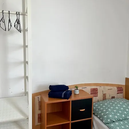 Sunny Near The Center Apartment